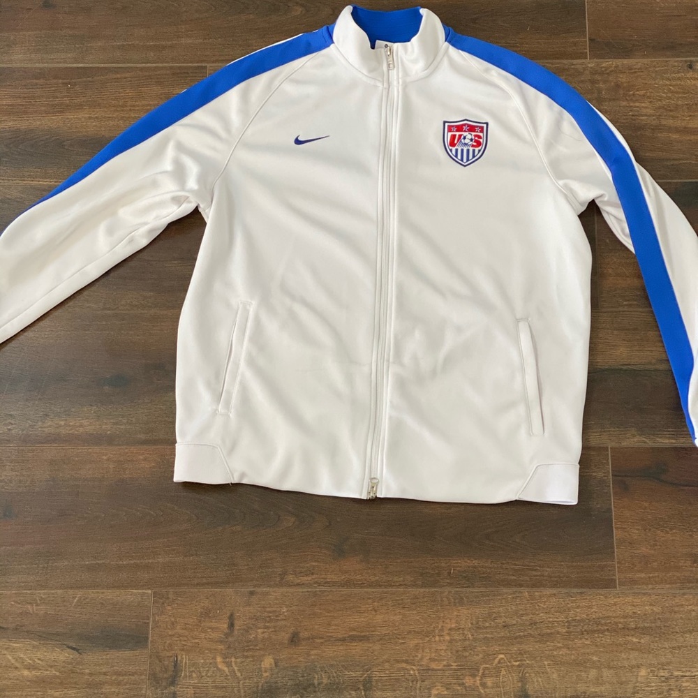 Jacket - Picture 1 of 2